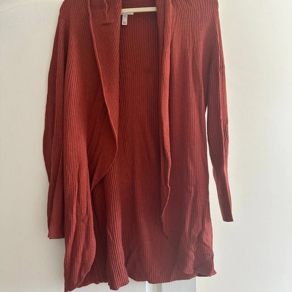 Cardigan bundle. - Picture 5 of 9